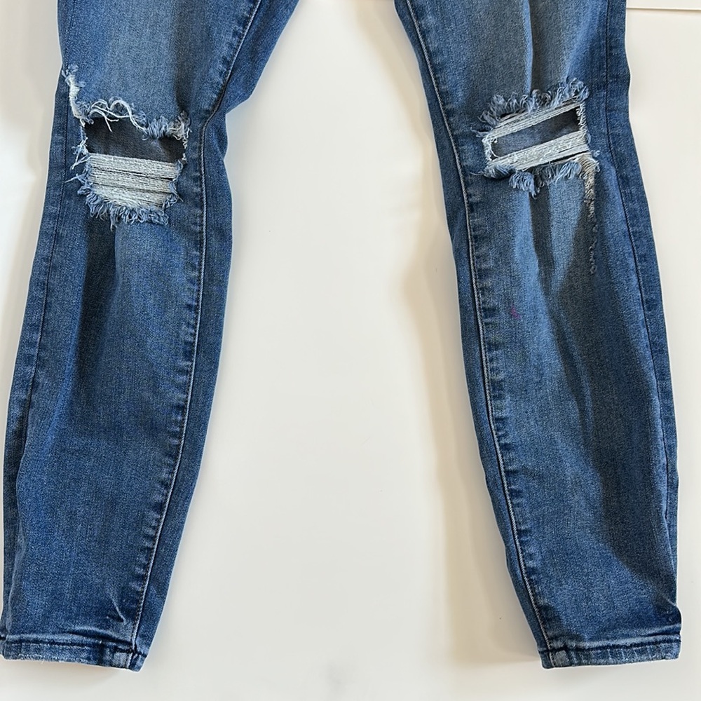 Good American Good Legs High Rise Ripped Skinny Crop Jeans in Blue261 - Picture 3 of 7